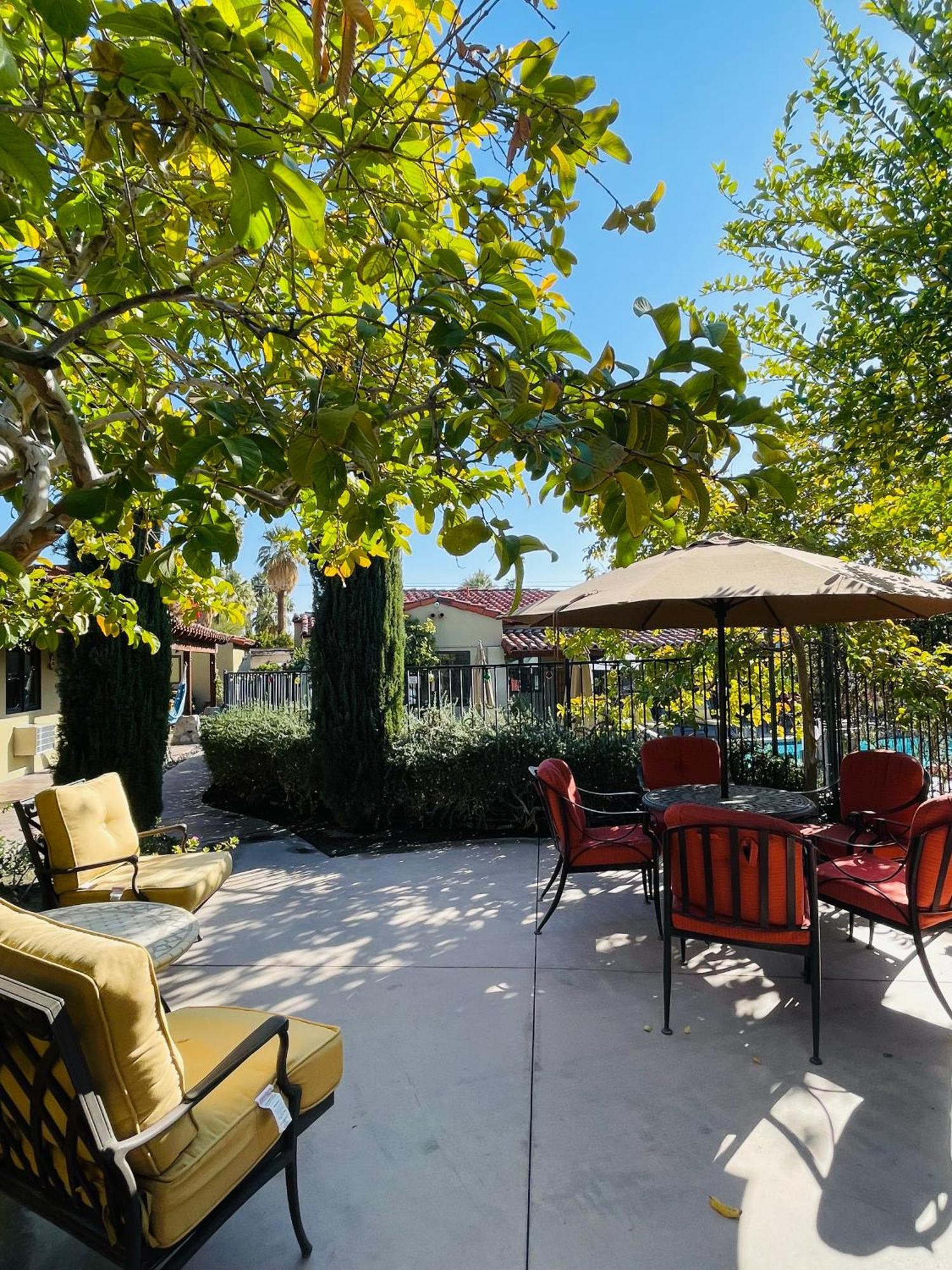 Los Arboles Hotel Palm Springs Buitenkant foto